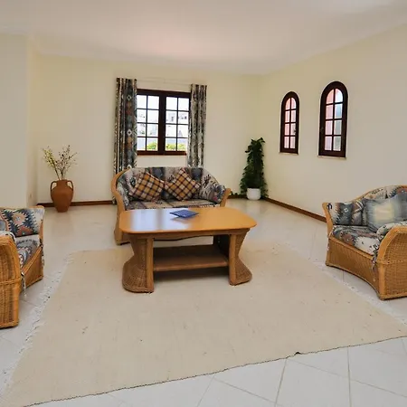 Casa Palmeiras By Ocvillas アルブフェイラ