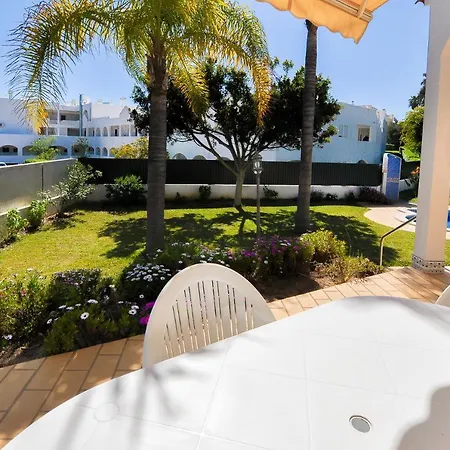 Casa Palmeiras By Ocvillas Αλμπουφέιρα